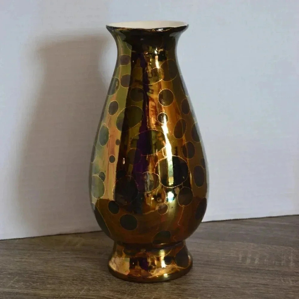 LAST CHANCE Vtg Gold and Black Ceramic Vase